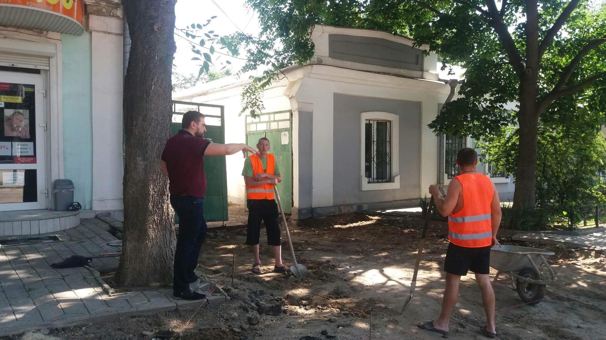 В Николаеве на «Пяти углах» пешеходная зона будет вымощена тротуарной  плиткой | СВІДОК.info