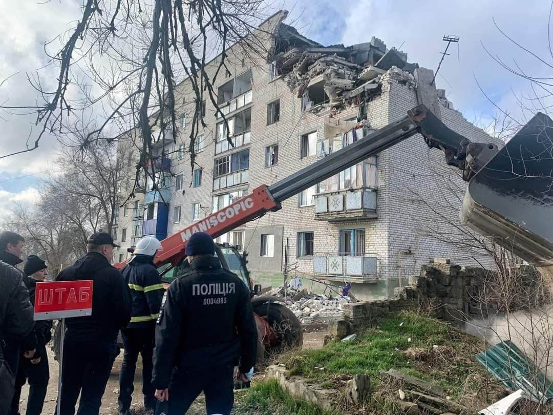 Трагедия в Новой Одессе: решается вопрос о дальнейшей эксплуатации дома и  открытии счета для помощи | СВІДОК.info